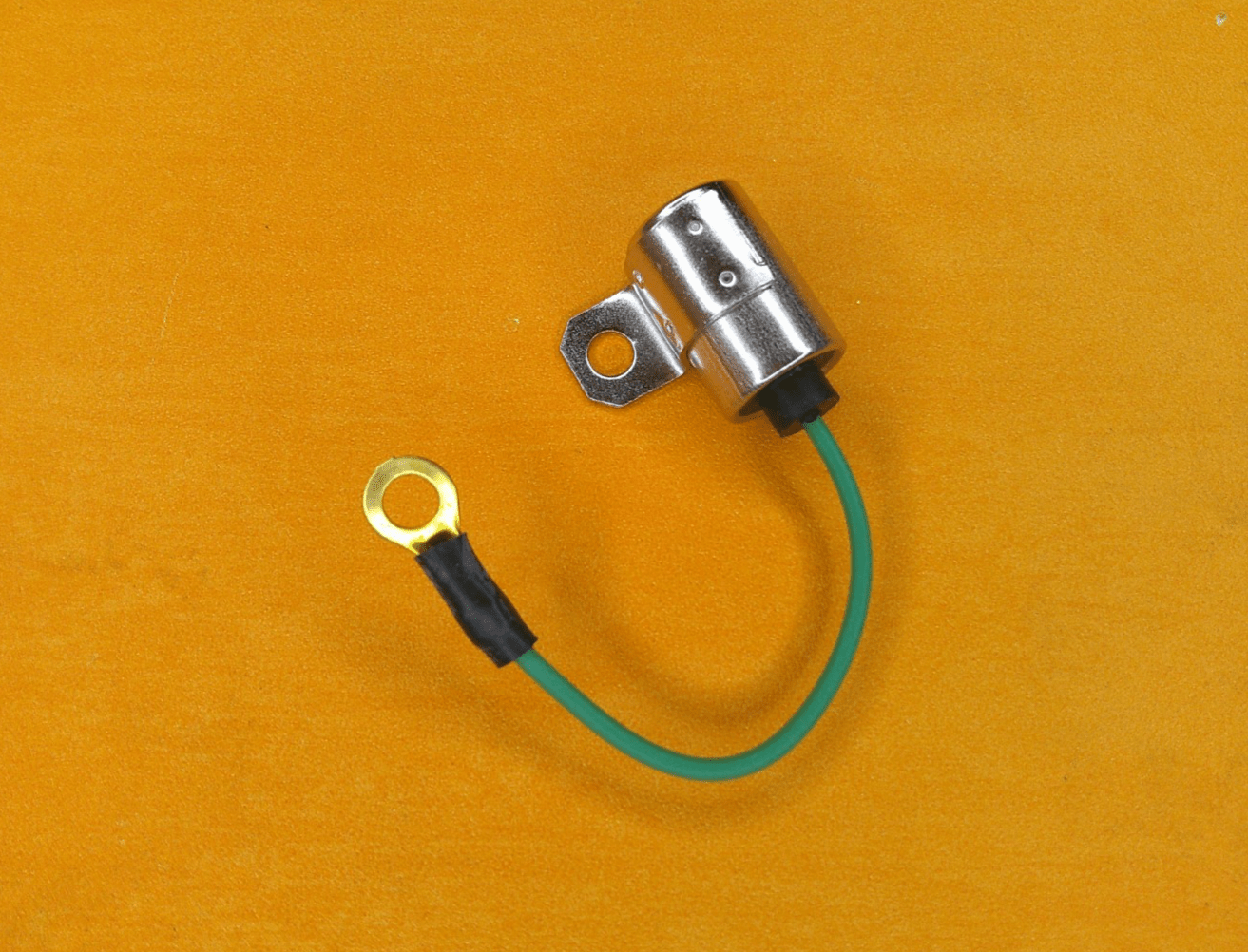 MITSUBISHI L300, DELICA II 1.6 (1980 - 1994) NEW IGNITION CONDENSER - 33970 - Vroom Classics