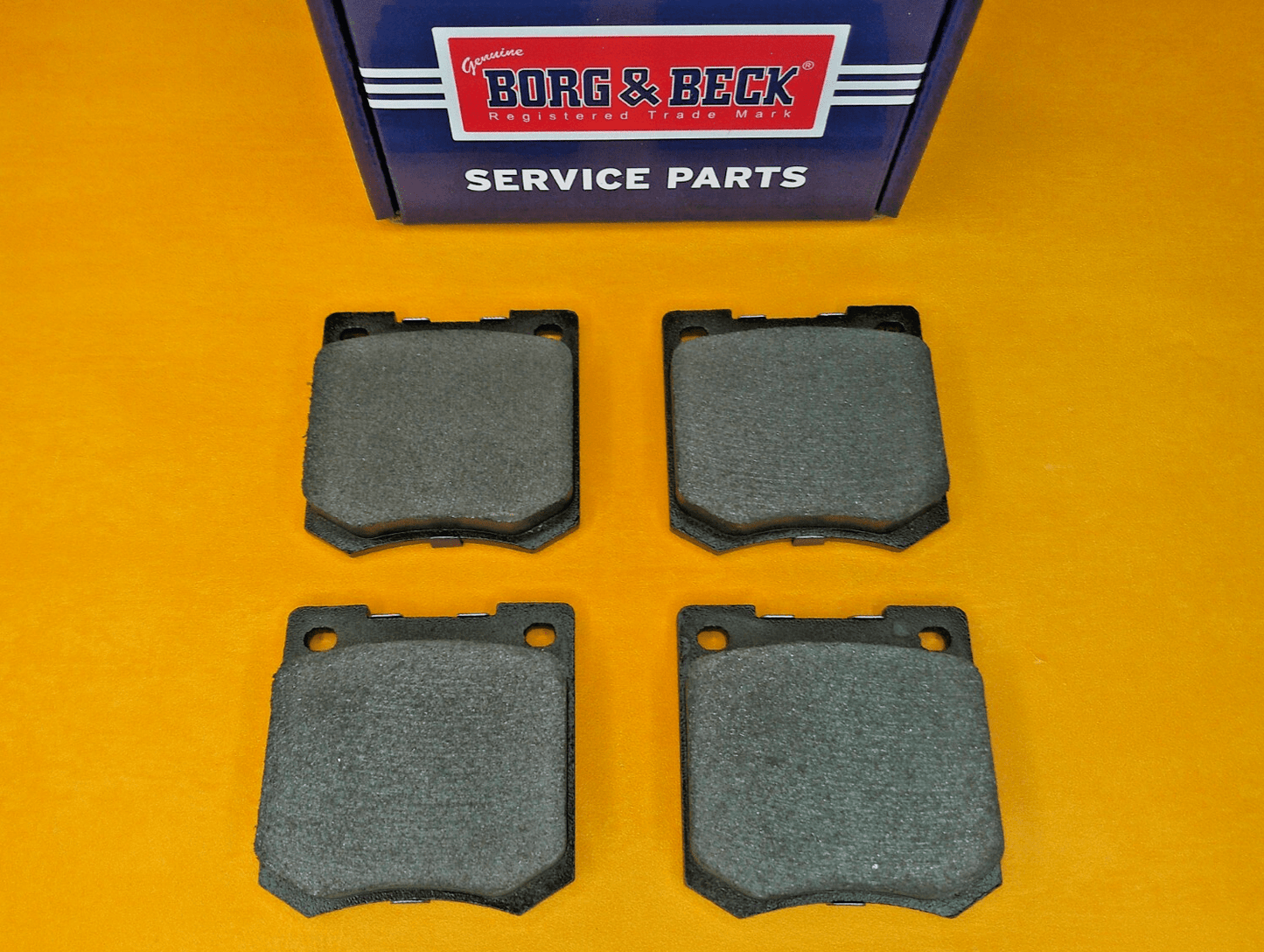 MORGAN FOUR FOUR 4/4 (1968 - 2008) NEW BRAKE PADS - GENUINE BORG & BECK - Vroom Classics