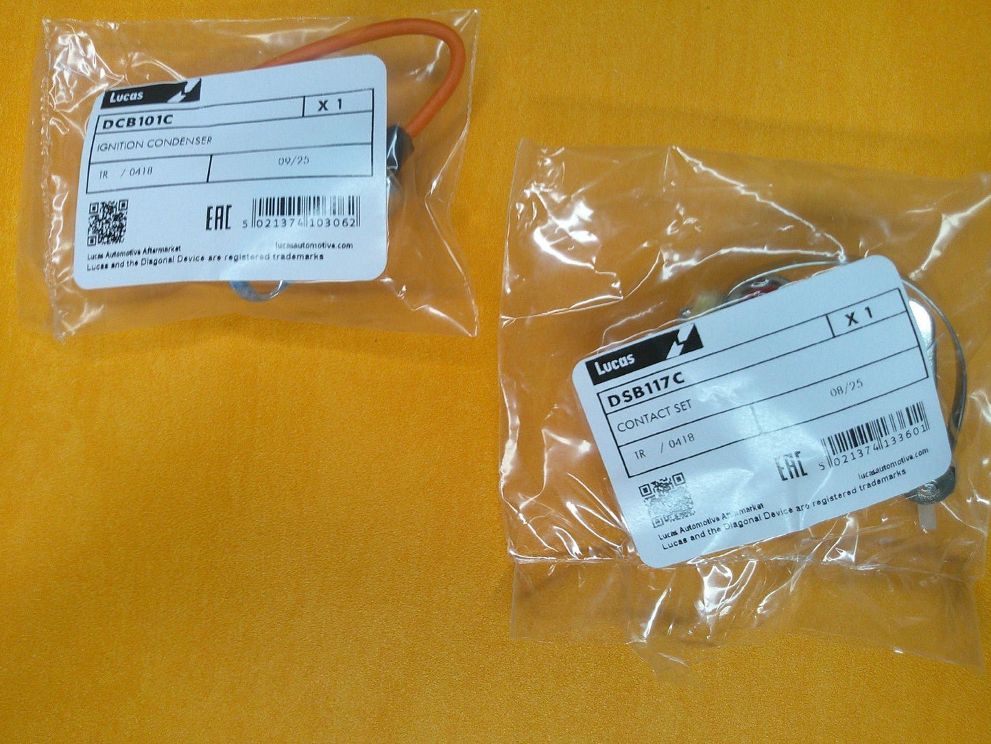 MORGAN Plus 8, V8 (1973 - 75) DISTRIBUTOR CAP, POINTS, ROTOR ARM, CONDENSER - Vroom Classics