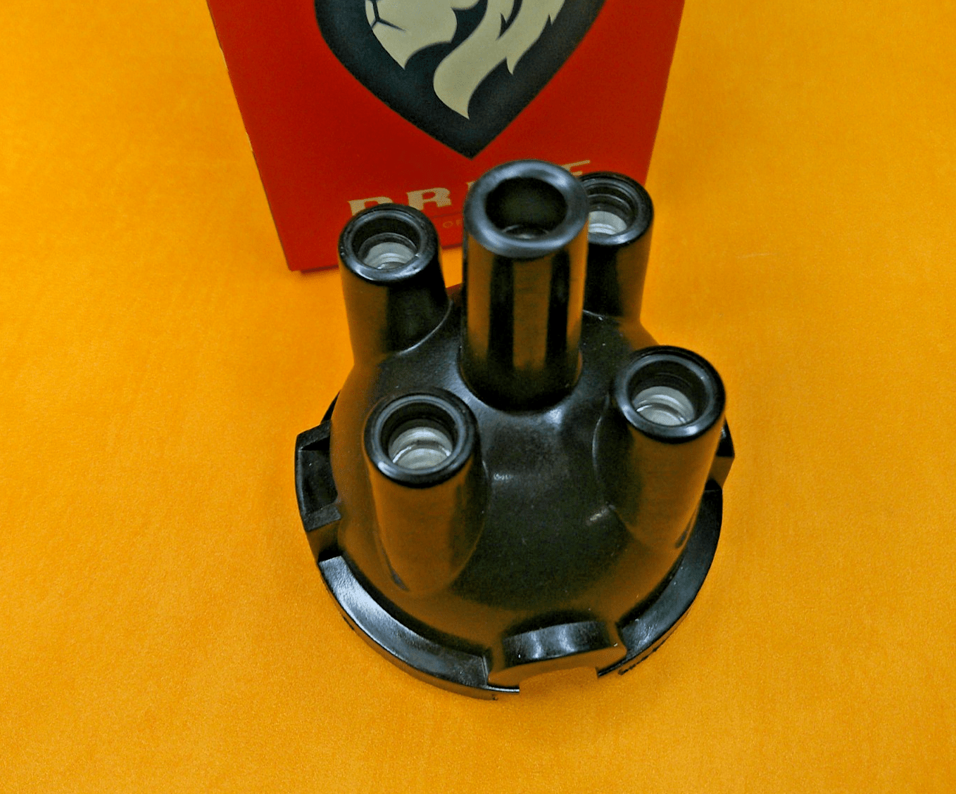 MORRIS 1000 Minor 1000 1100 (1968 - 71) push in leads NEW DISTRIBUTOR CAP - 44140 - Vroom Classics