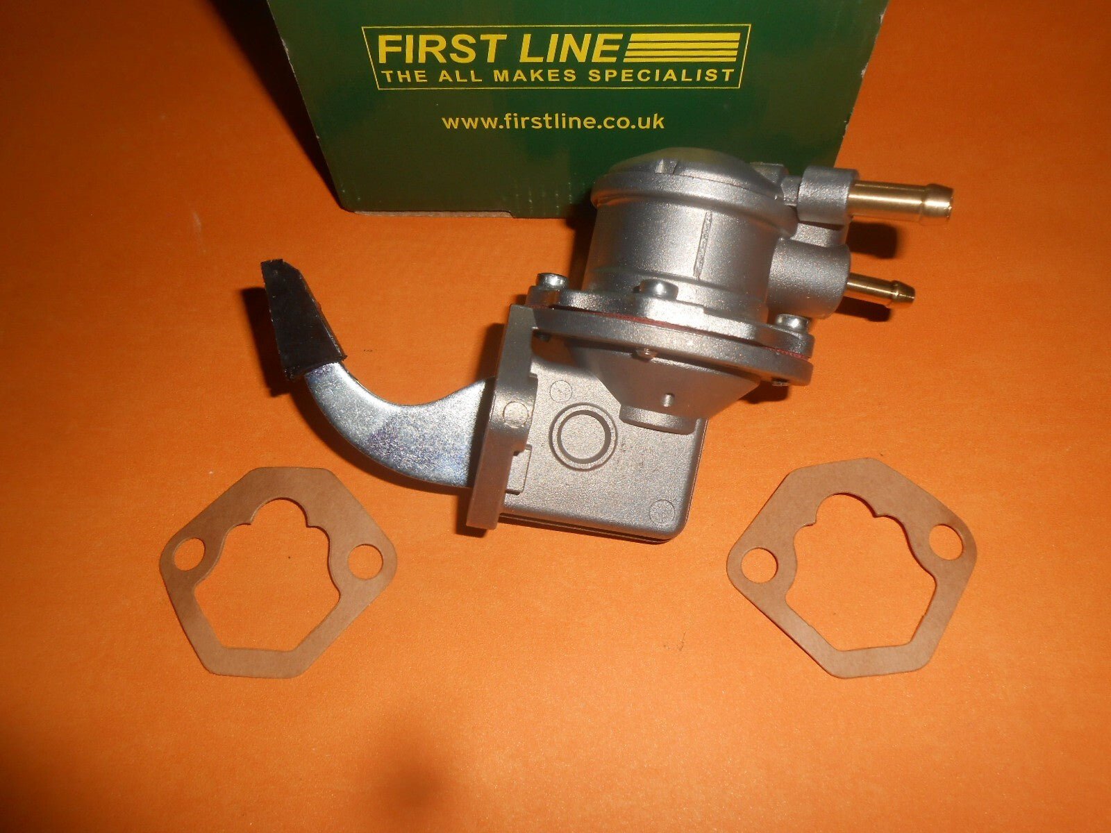 MORRIS MARINA 1300 (1975 - 84) NEW MECHANICAL FUEL PUMP - Vroom Classics