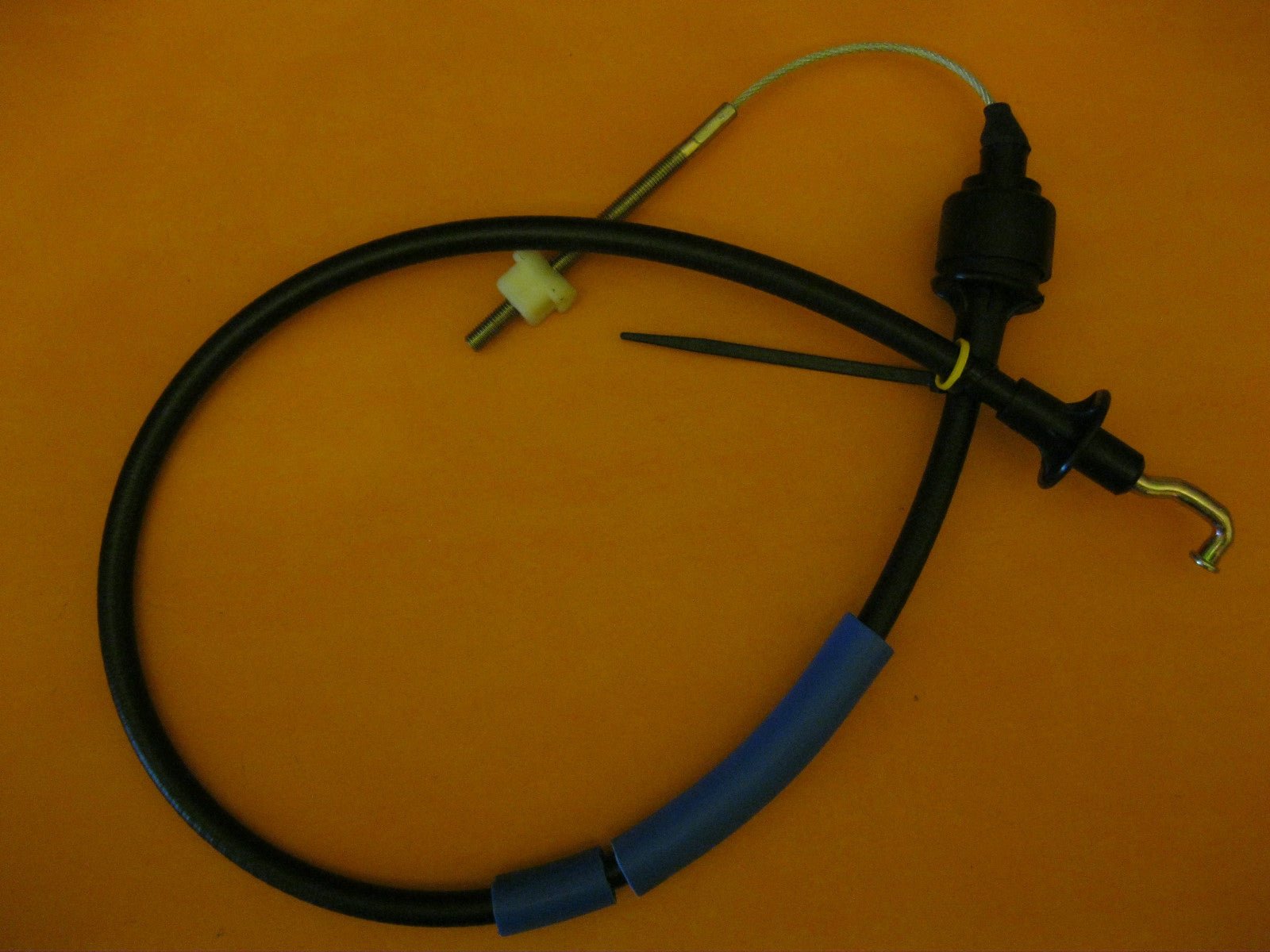 OPEL ASCONA C 1.3, 1.6, 1.8, 2.0 (1981 - 88) NEW CLUTCH CABLE - QCC1230 - Vroom Classics