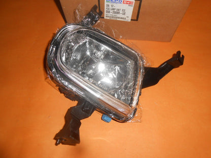 PEUGEOT 306 (1997 - 99) FRONT FOG LIGHT ASSEMBLY DRIVERS SIDE O/S - NEW - Vroom Classics