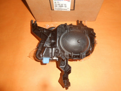 PEUGEOT 306 (1997 - 99) FRONT FOG LIGHT ASSEMBLY DRIVERS SIDE O/S - NEW - Vroom Classics