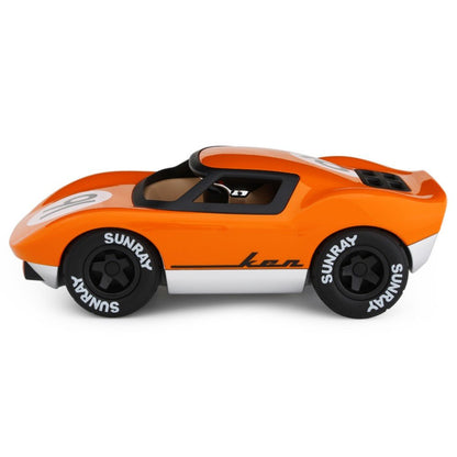 PLAYFOREVER KEN GIBSON ORANGE - Vroom Classics