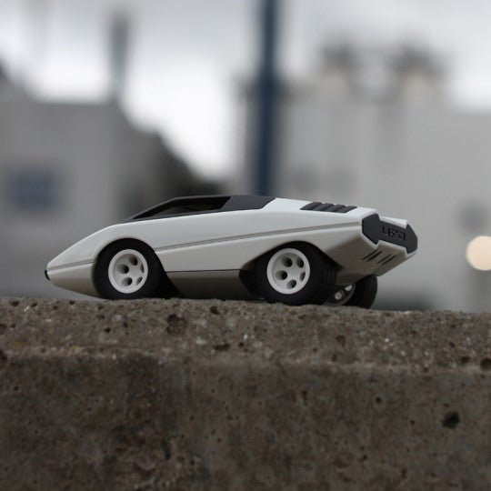 Playforever UFO Colomba White - Vroom Classics