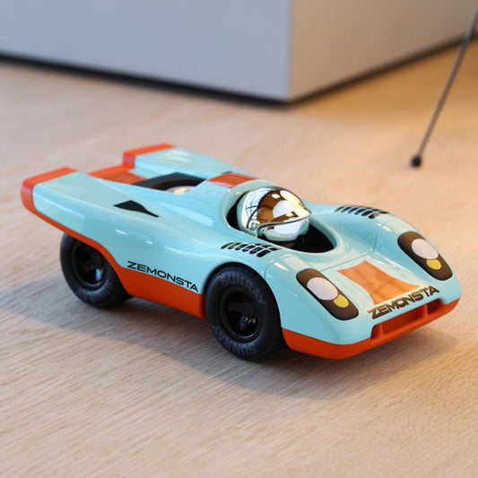 PLAYFOREVER ZEMONSTA KLAUS BLUE AND ORANGE - Vroom Classics