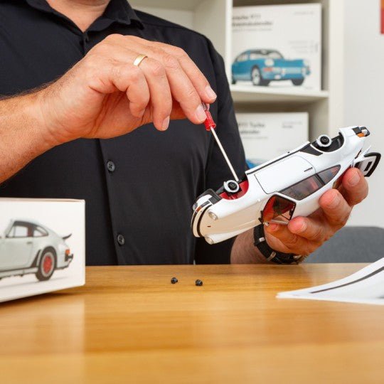 Porsche 911 Advent Calendar White - Vroom Classics