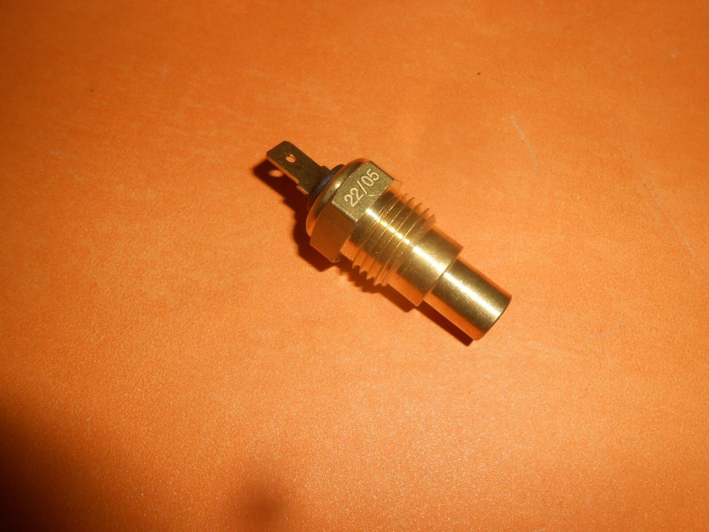 RANGE ROVER 2.9i V8 EFi NEW TEMPERATURE SENDER SWITCH - PRC7918 - Vroom Classics