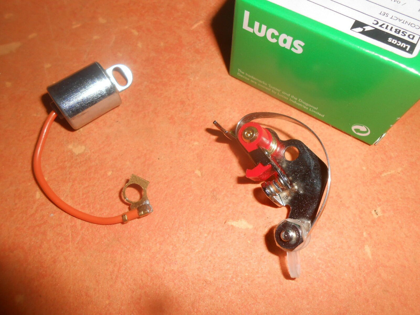 RANGE ROVER 3.5 V8 (1973 - 81)LUCAS IGNITION CONTACT SET & CONDENSER - Vroom Classics
