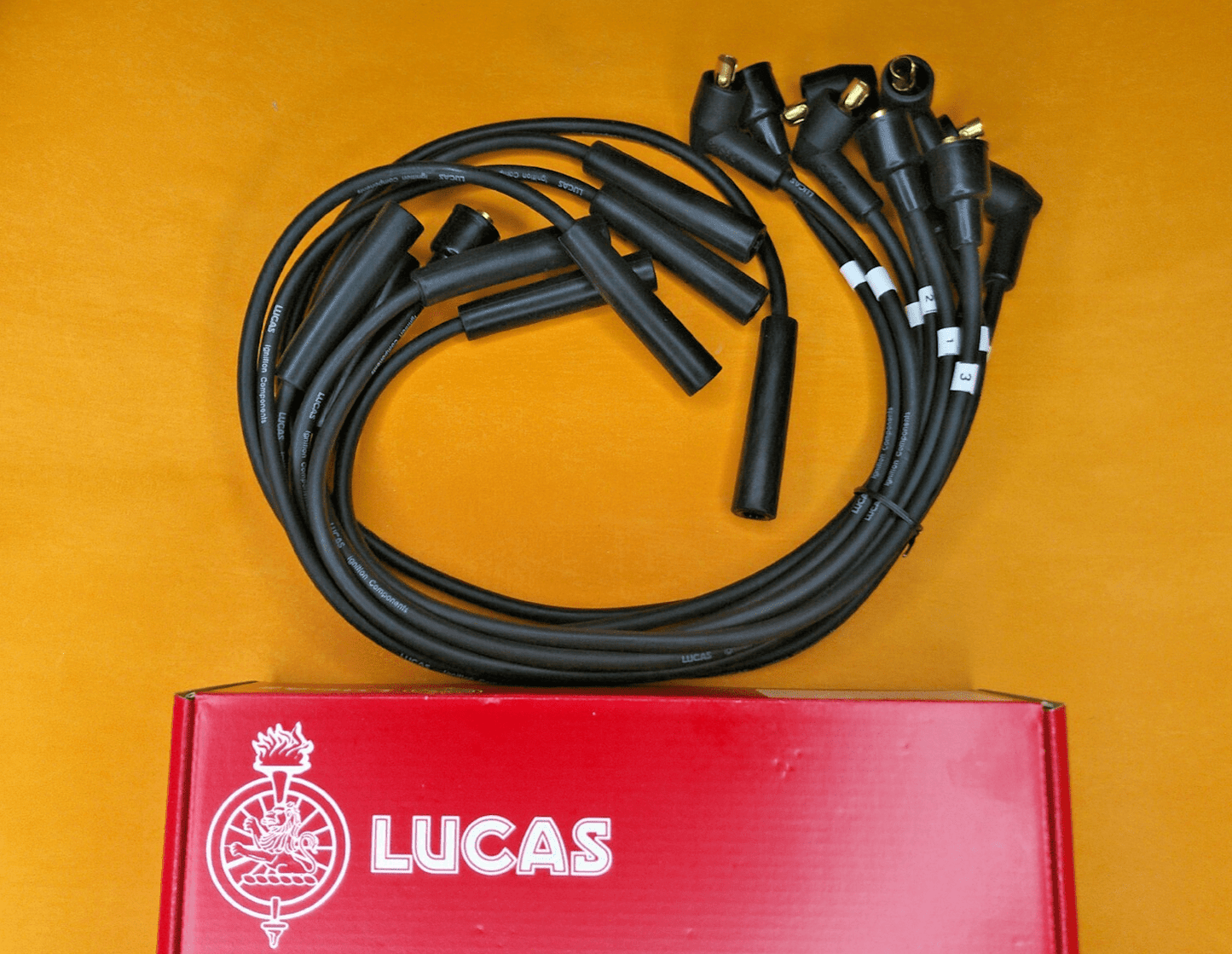 RANGE ROVER CLASSIC 3.5 3.9 V8 GENUINE LUCAS IGNITION LEAD SET - Vroom Classics