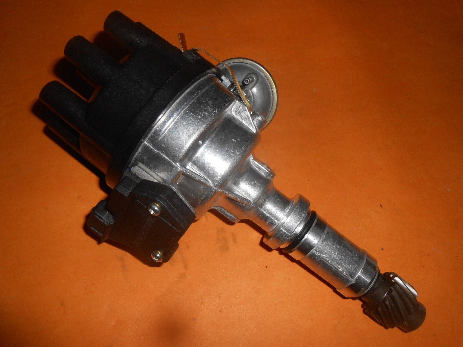 RANGE ROVER CLASSIC 3.5 V8 (1970 - 89) NEW ELECTRONIC IGNITION DISTRIBUTOR - Vroom Classics