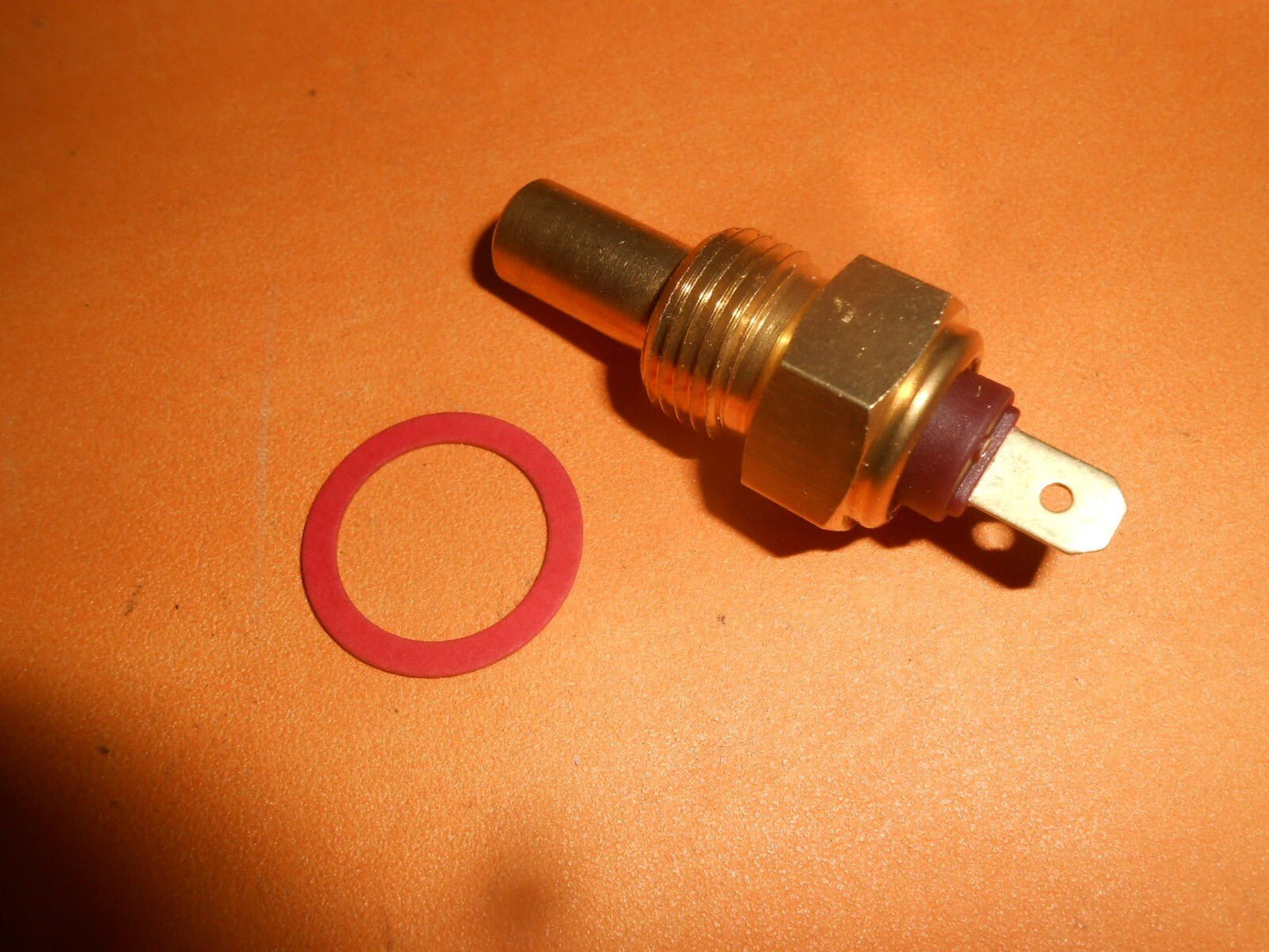 RELIANT KITTEN REBEL RIALTO ROBIN(1964 - 95) NEW TEMPERATURE SENDER SWITCH - 52720 - Vroom Classics