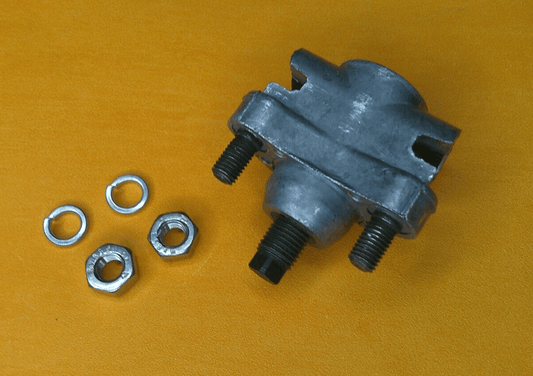 RELIANT REGAL REBEL (1953 - 1973) REAR BRAKE SHOES ADJUSTER KIT - MPK12 - Vroom Classics