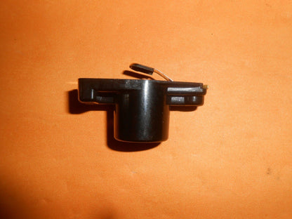 RELIANT SCIMITAR, SCIMITAR GTE (1969 - 79) Motorcraft type IGNITION ROTOR ARM - Vroom Classics
