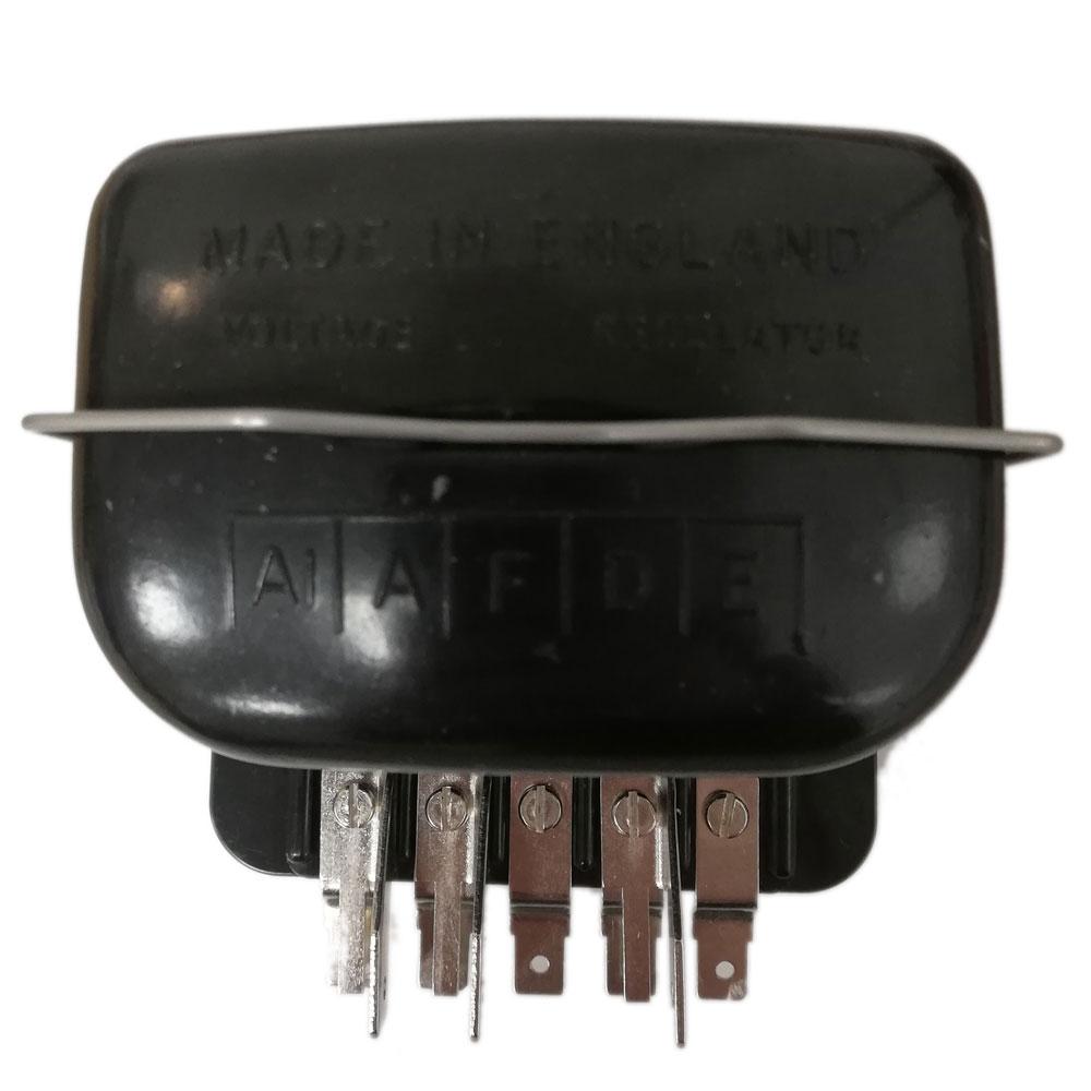 Remax Dynamo 12V Voltage Regulator 22 AMP Negative Earth Lucar Blade Spade Terminal Replaces Lucas RB106,NCB100,LRC100 - Vroom Classics