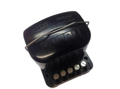 Remax Dynamo 12V Voltage Regulator 22 AMP Positive Earth Screw Terminal Replaces Lucas RB106,NCB100,LRC100 - Vroom Classics