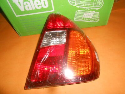 RENAULT CLIO LB, RENAULT THALIA I LB (2000 - 2008) REAR LIGHT DRIVERS SIDE O/S - Vroom Classics
