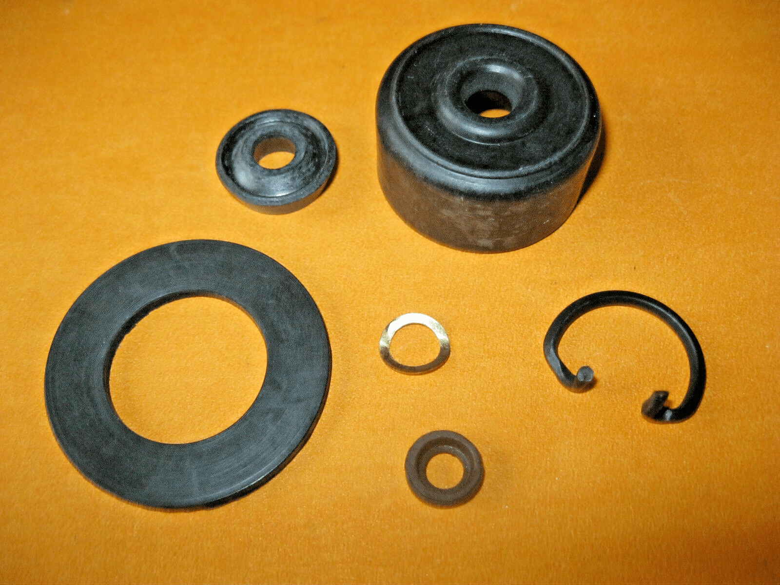 ROVER 3 Litre (1958 - 67) NEW 3/4" CLUTCH MASTER CYLINDER KIT - 1967 - Vroom Classics