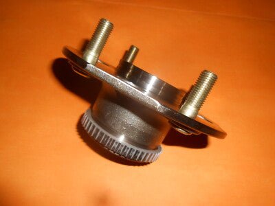 ROVER 600(1994 - 99)HONDA ACCORD(1994 - 98)with ABS REAR WHEEL BEARING HUB - QWB973 - Vroom Classics