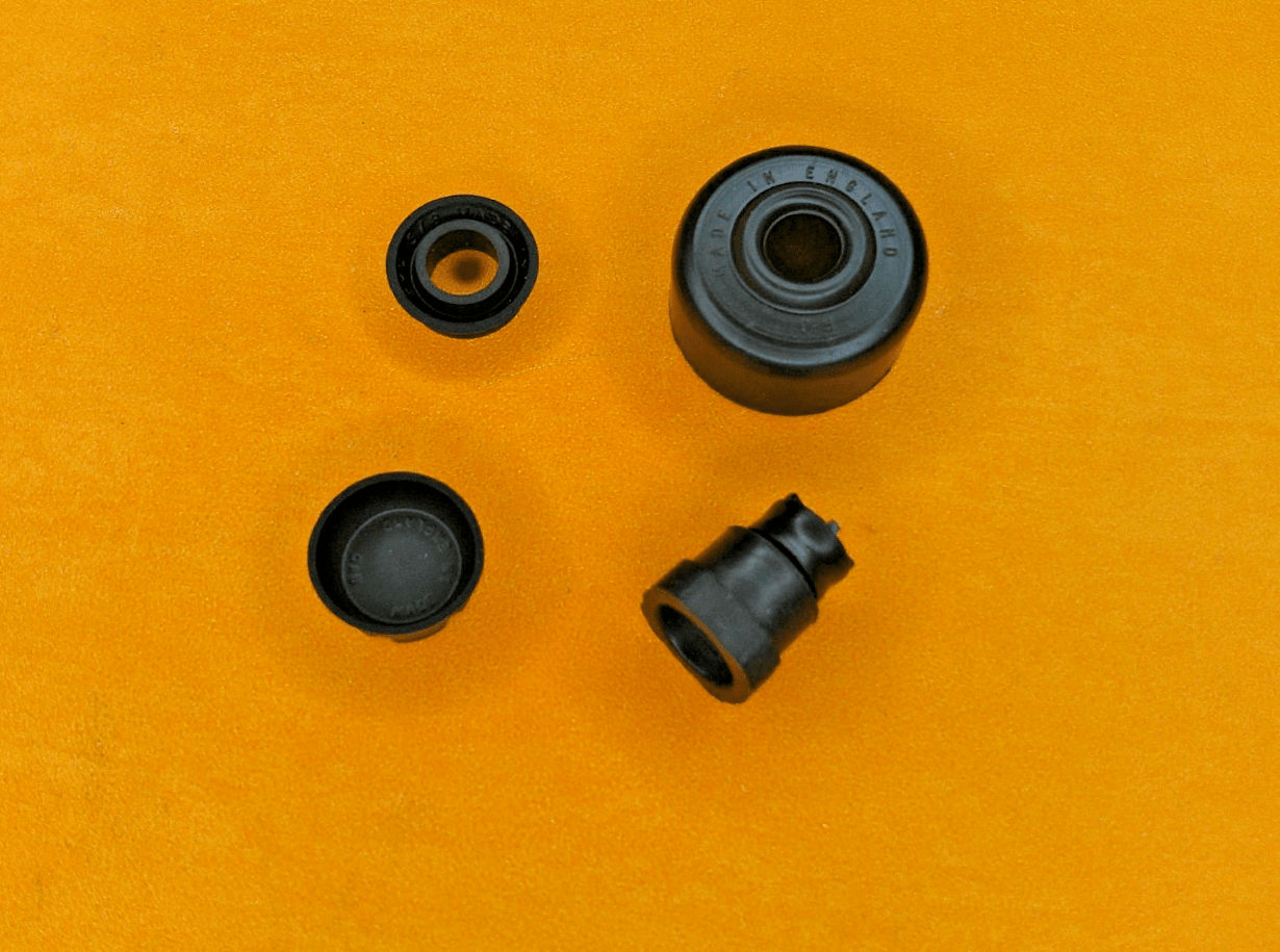 SINGER GAZELLE VOGUE (1966 - 70) 5/8" BRAKE MASTER CYLINDER REPAIR KIT - SSB795 - Vroom Classics