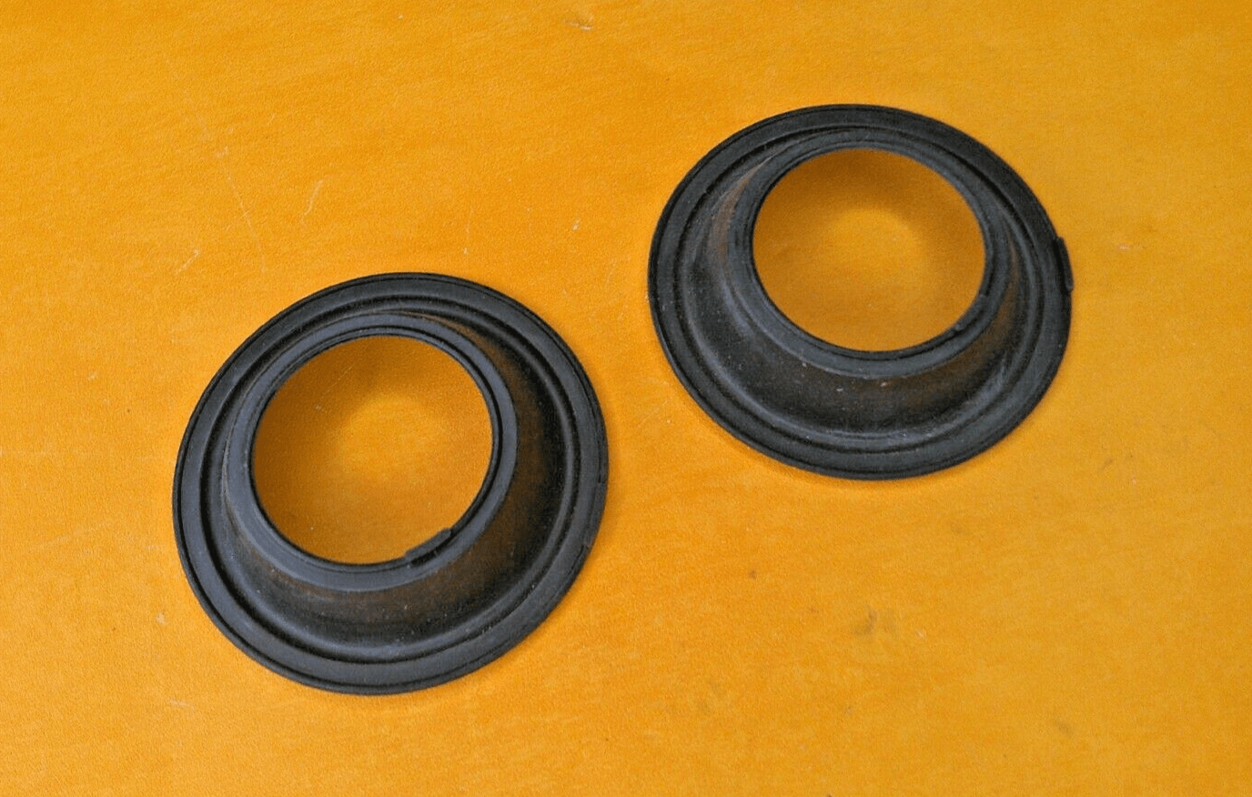 STROMBERG 150CD CARBURETOR DIAPHRAGMS x2 - Vroom Classics