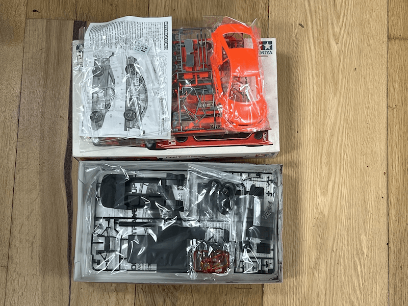 Tamiya Opel Astra V8 Coupe - 1/24 scale plastic model kit - Vroom Classics