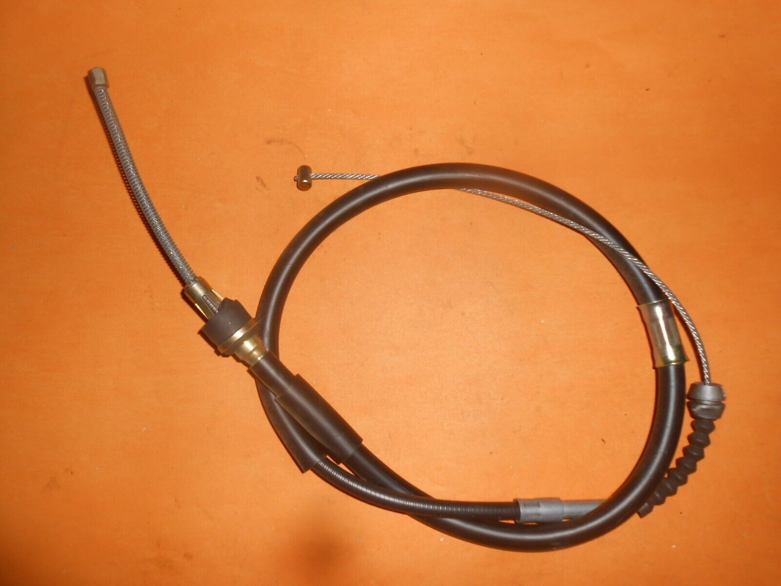 TOYOTA CARINA TA60, TA62 (1982 - 84) REAR LH HAND BRAKE CABLE - VJB451 - Vroom Classics
