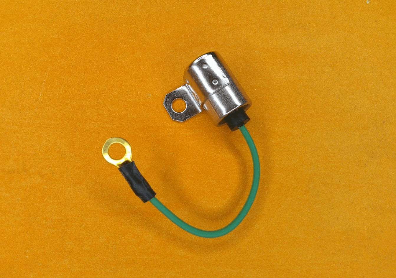 TOYOTA CELICA 1.4 1.6 1.9 2.0 (1970 - 1981) NEW IGNITION CONDENSER - 33970 - Vroom Classics