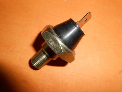 TRIUMPH 2000, 2500, 2.5PI (1967 - 77) OIL PRESSURE SWITCH - 50620 - Vroom Classics