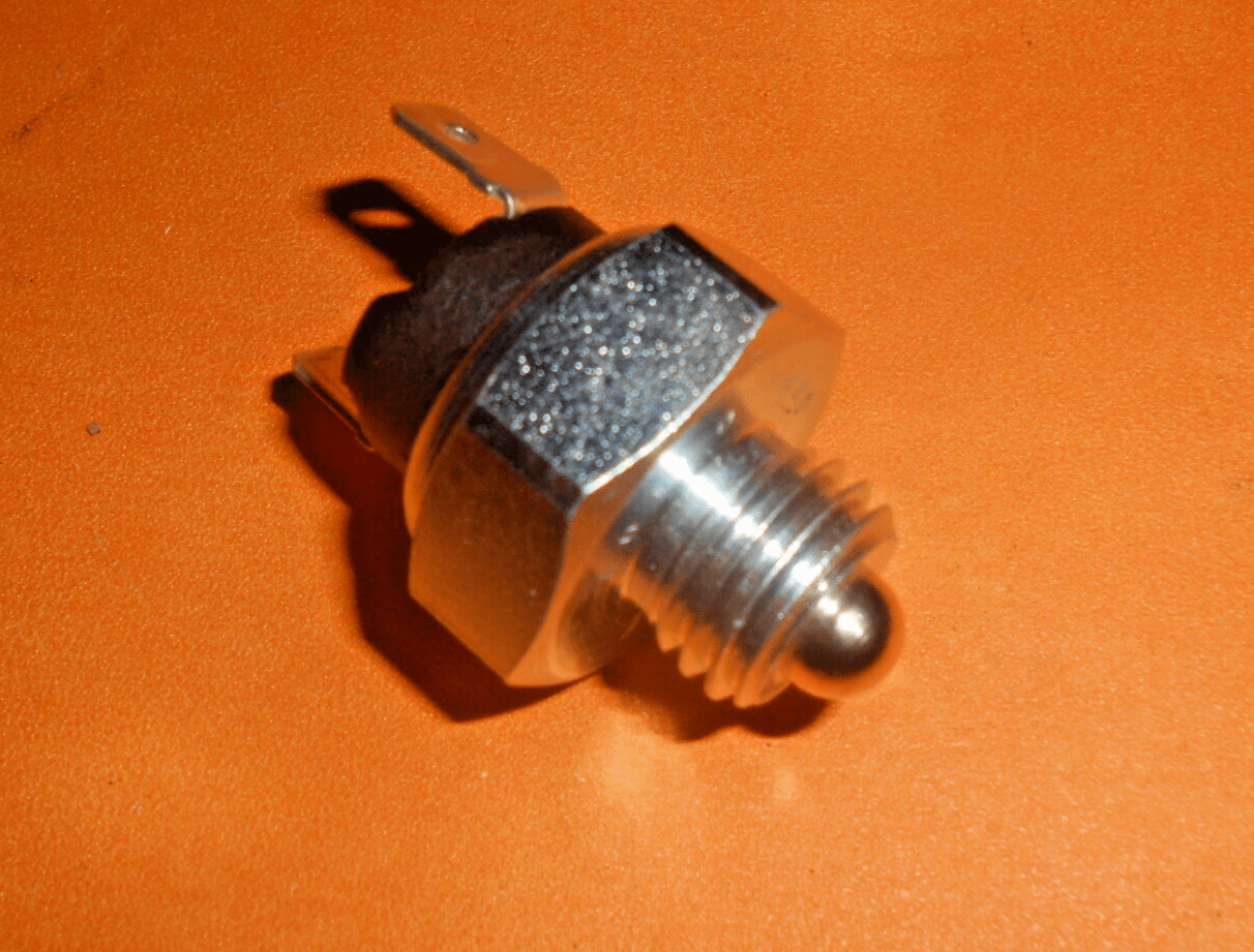 TRIUMPH DOLOMITE SPRINT (1973 - 82) NEW REVERSING LIGHT SWITCH - 54850 - Vroom Classics