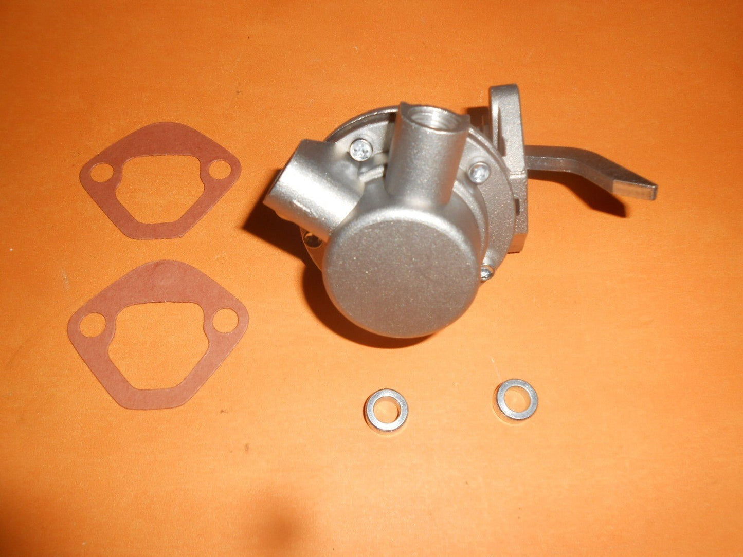 TRIUMPH HERALD 1200 1300 (1961 - 71) NEW MECHANICAL FUEL PUMP - QFP118 - Vroom Classics