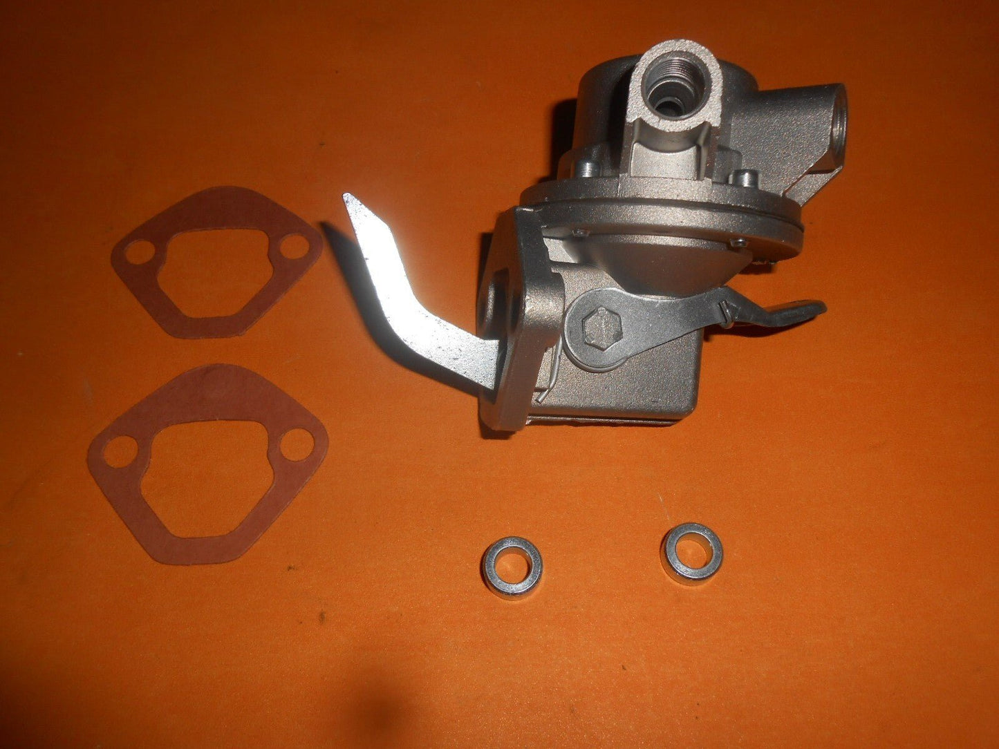 TRIUMPH SPITFIRE 1300 (1965 - 74) NEW MECHANICAL FUEL PUMP - QFP118 - Vroom Classics