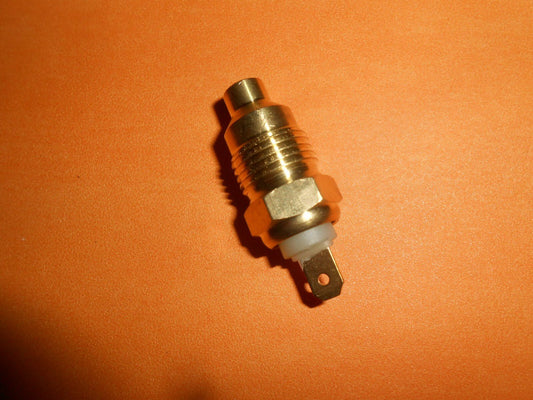 TRIUMPH TR4 TR4A (1962 - 65) TEMPERATURE SENDER SWITCH - 52770 - Vroom Classics