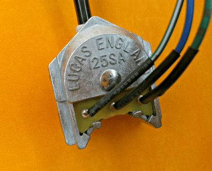 TRIUMPH TR5 TR250 TR6 (1967 - 1976) INDICATOR STALK SWITCH - Genuine Lucas - Vroom Classics