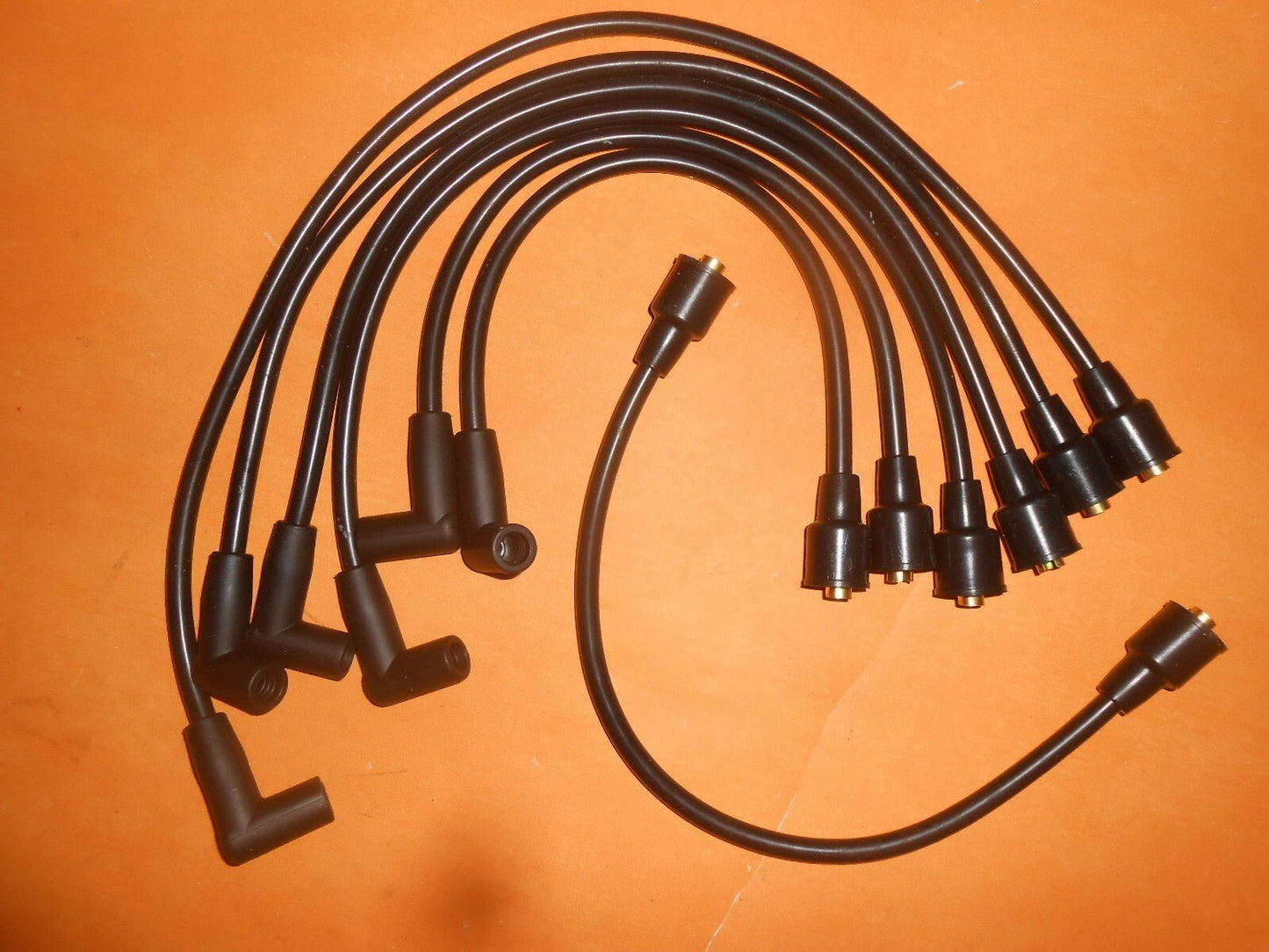 TRIUMPH VITESSE 2000 "push in" PERFORMANCE 8mm IGNITION LEAD SET - Vroom Classics