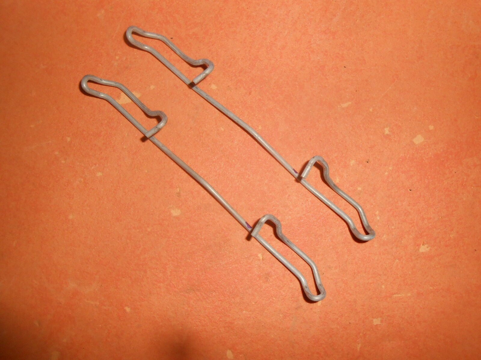 VAUXHALL CARLTON 1.8, 2.0, 2.3D, 3.0(1989 - 94) ATE BRAKE PAD Fixing Kit - BFK655 - Vroom Classics