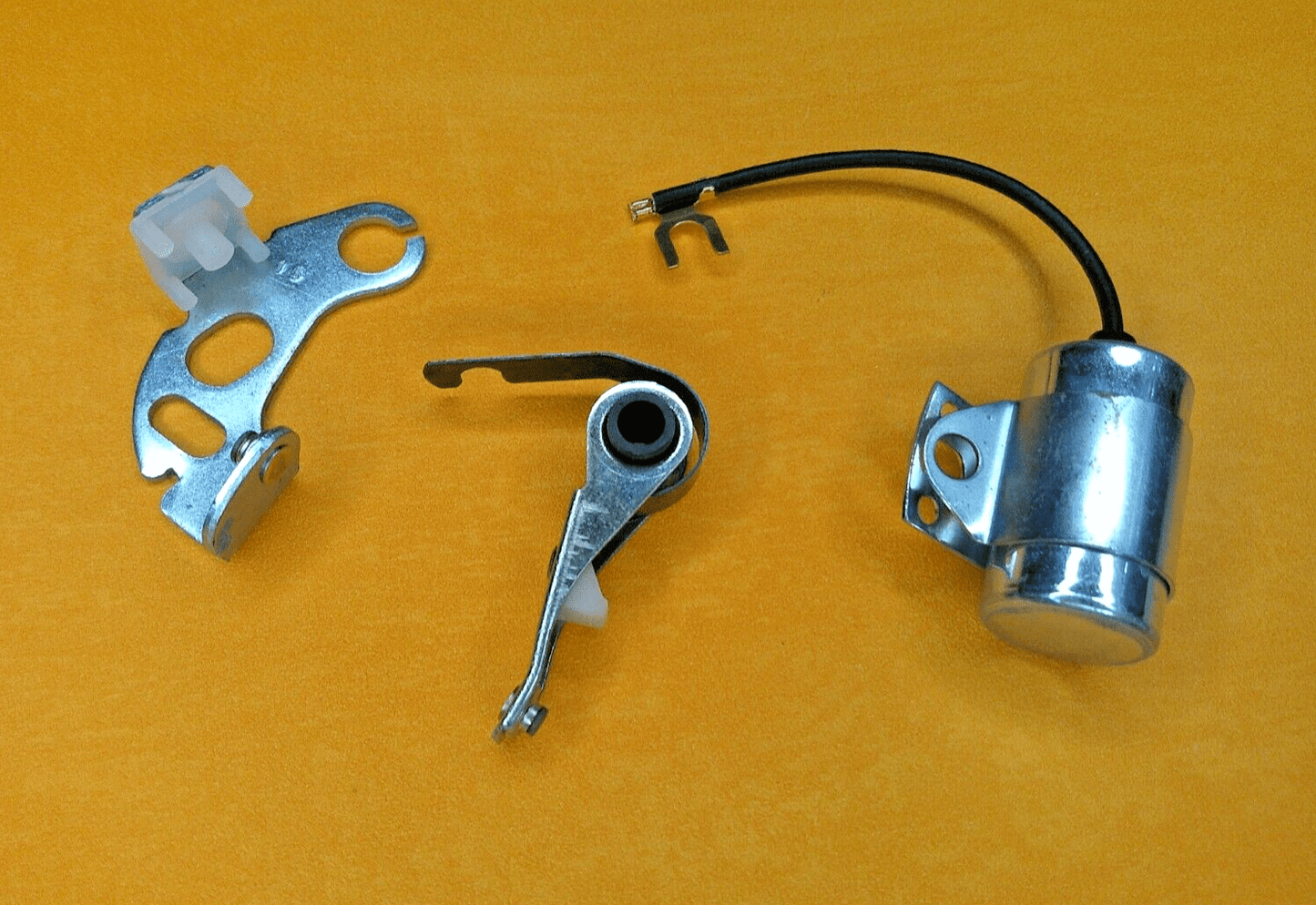 VAUXHALL CAVALIER 1.3 (1977 - 81) Delco type IGNITION CONTACT SET + CONDENSER - Vroom Classics
