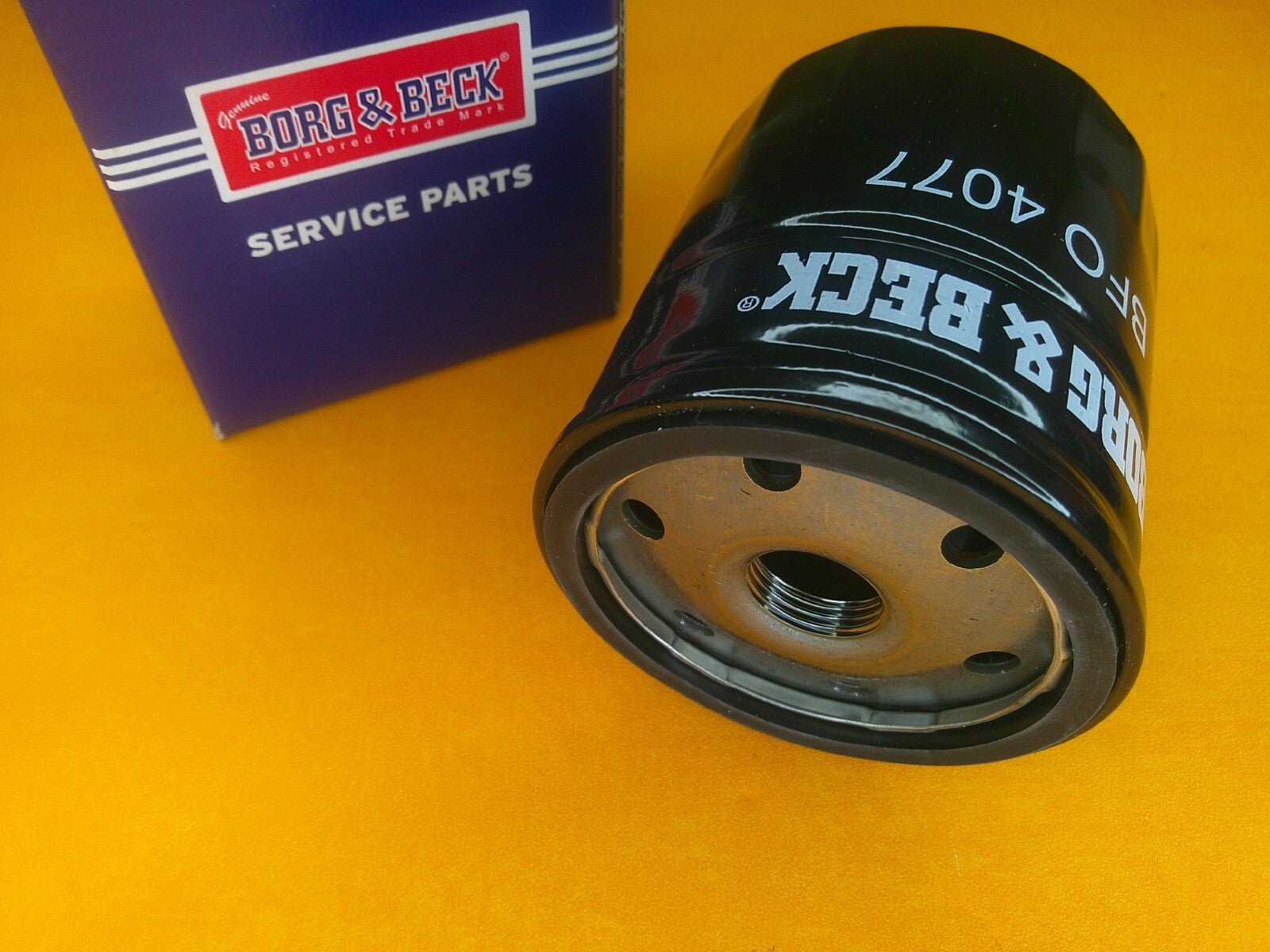 VAUXHALL CAVALIER Mk1 1600 1900 2000 (1975 - 81) ENGINE OIL FILTER - BORG n BECK - Vroom Classics