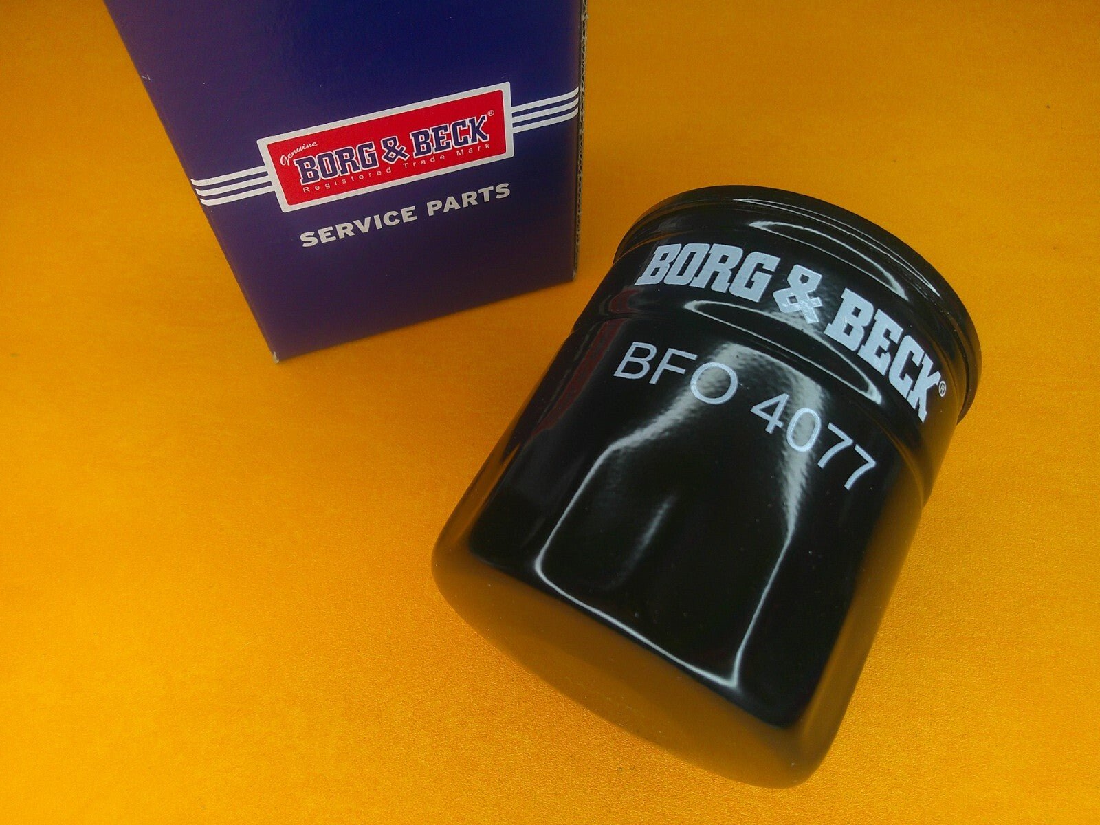 VAUXHALL CAVALIER Mk1 1600 1900 2000 (1975 - 81) ENGINE OIL FILTER - BORG n BECK - Vroom Classics