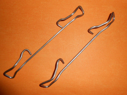 VAUXHALL NOVA(83 - 93)OPEL CORSA(93 - 00)NEW BRAKE PAD Fixing Kit - BFK750 - Vroom Classics