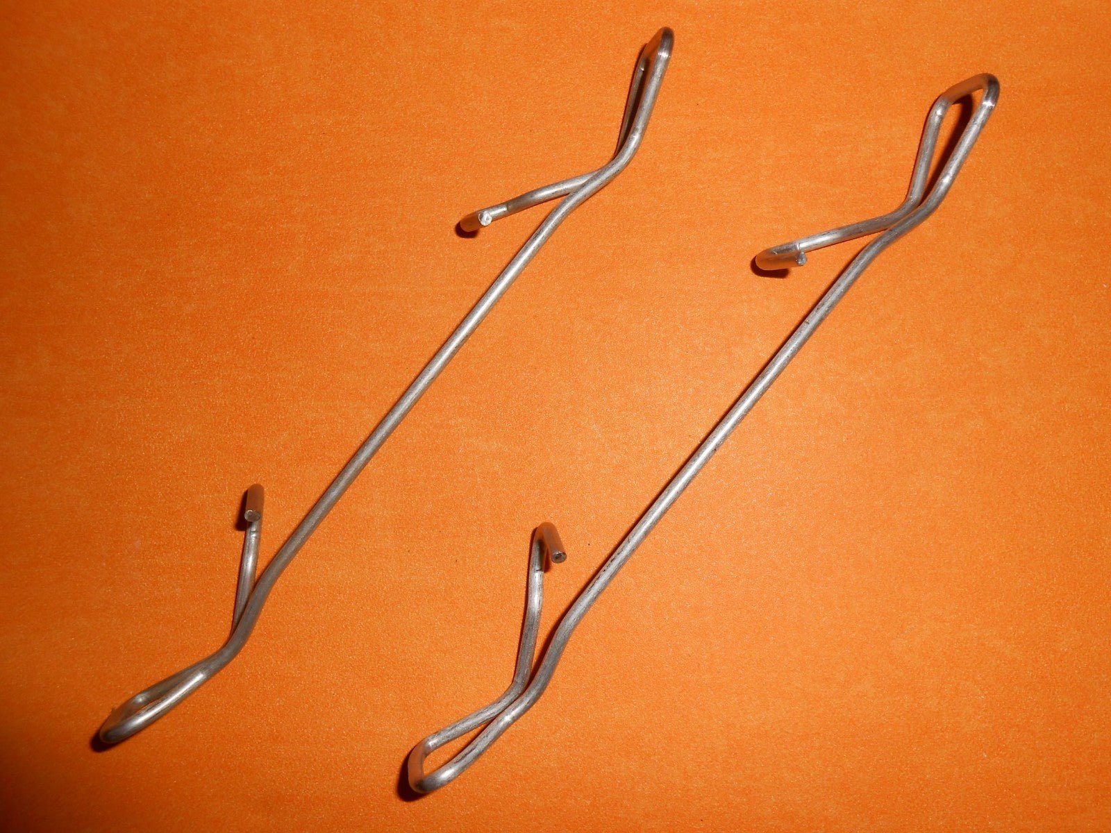 VAUXHALL NOVA(83 - 93)OPEL CORSA(93 - 00)NEW BRAKE PAD Fixing Kit - BFK750 - Vroom Classics