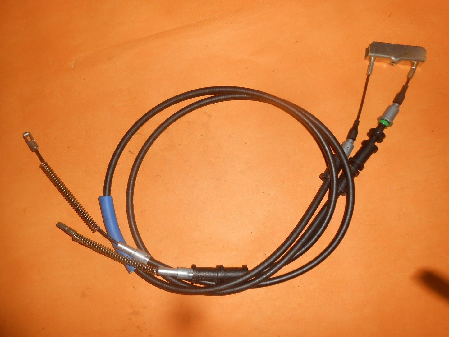 VAUXHALL OPEL CORSA COMBO (1993 - to Ch.V3999999) NEW HAND BRAKE CABLE - BC2417 - Vroom Classics