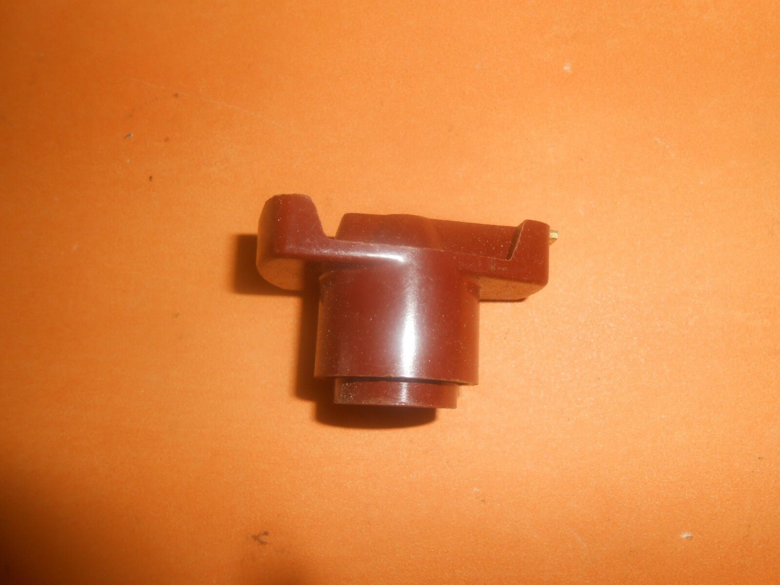 VOLVO 121,122,131,122S,123GT,222 (1961 - 65) bosch type IGNITION ROTOR ARM - 47040s - Vroom Classics