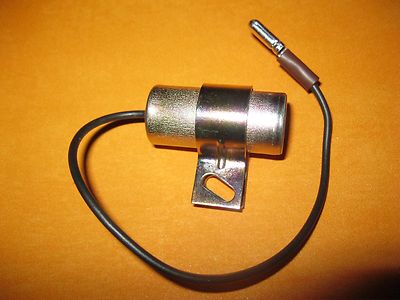 VOLVO 262, 264, 265 2.7 B27 (1975 - 81)DUCELLIER type IGNITION CONDENSER - 33450 - Vroom Classics