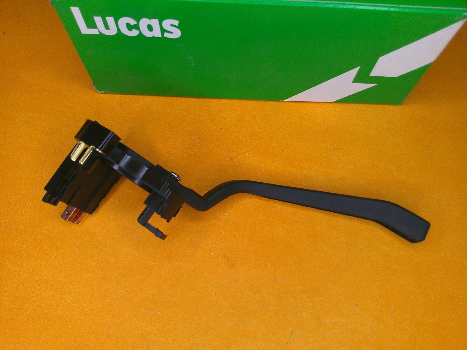 VW GOLF Mk1 Mk2 (1974 - 1991) STEERING COLUMN WIPER SWITCH - GENUINE LUCAS SQB607 - Vroom Classics