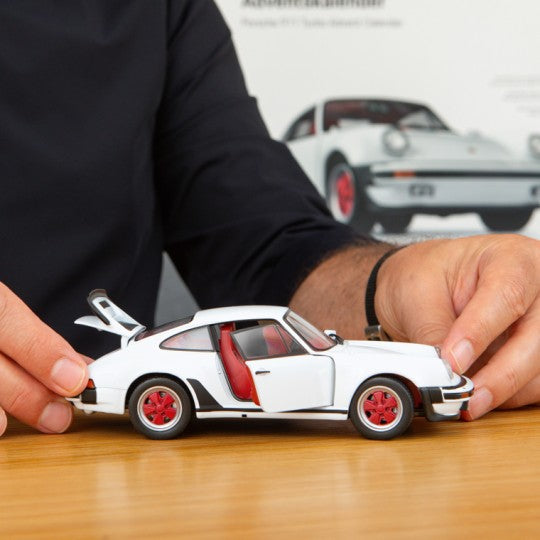 Porsche 911 Advent Calendar White
