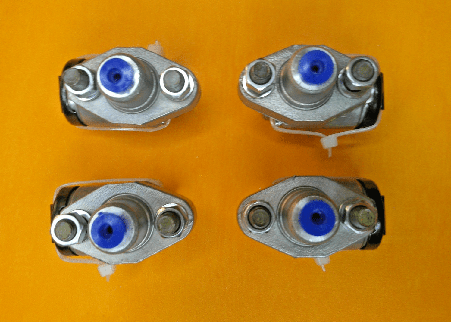WOLSELEY 4/44 (1953 - 1956) FRONT BRAKE WHEEL CYLINDERS (SET of 4) - Vroom Classics