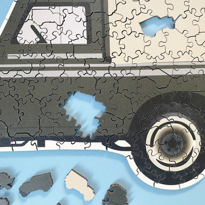 WOODEN SHAPED LAND ROVER JIGSAW - Vroom Classics